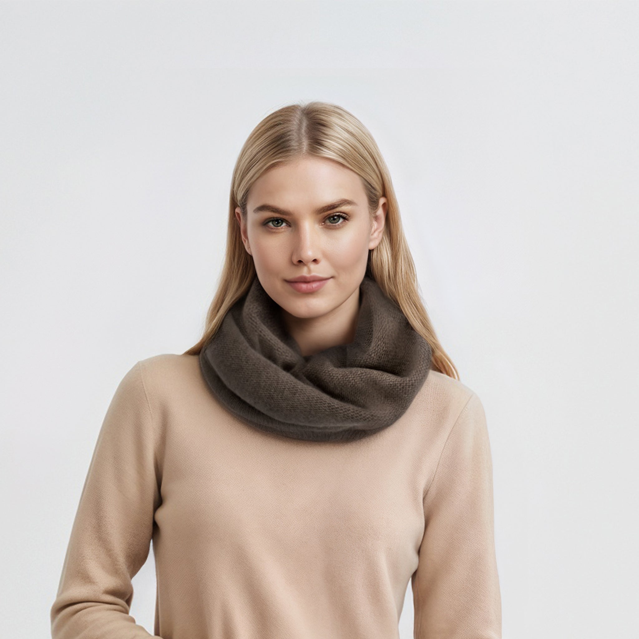 CASHMERE NECK WARMER